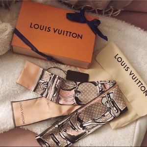Louis Vuitton Pink Trunk Bandeau